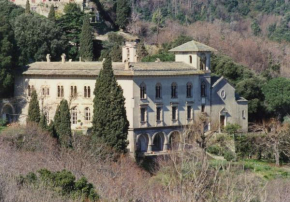 CHÂTEAU CAGNINACCI B&B